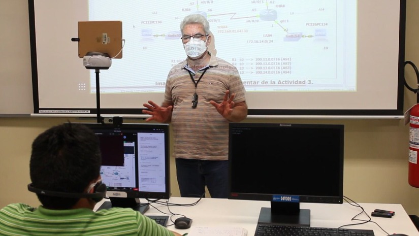 Laboratorios híbridos síncronos: una nueva propuesta en el Departamento de Ingeniería