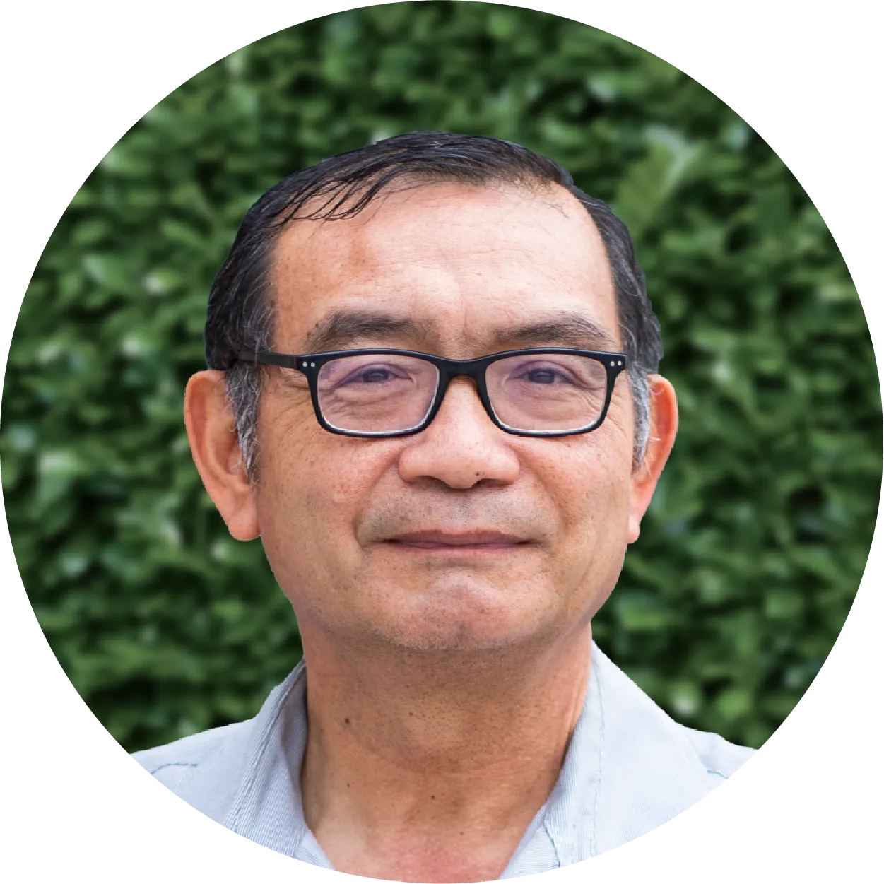 Quiun Wong, Daniel Roberto