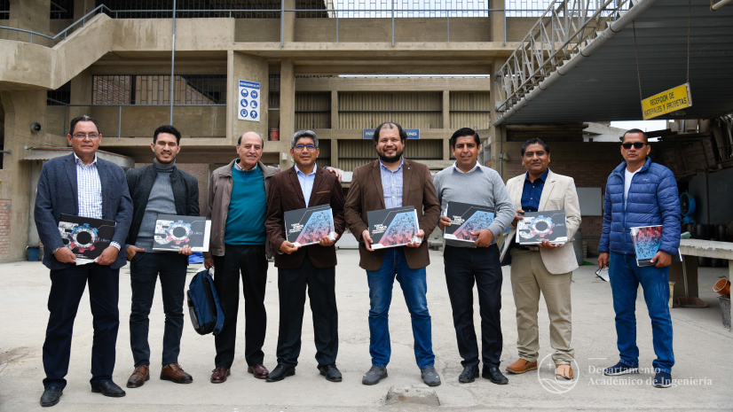 Universidad Señor de Sipán visita laboratorios de Ingeniería PUCP