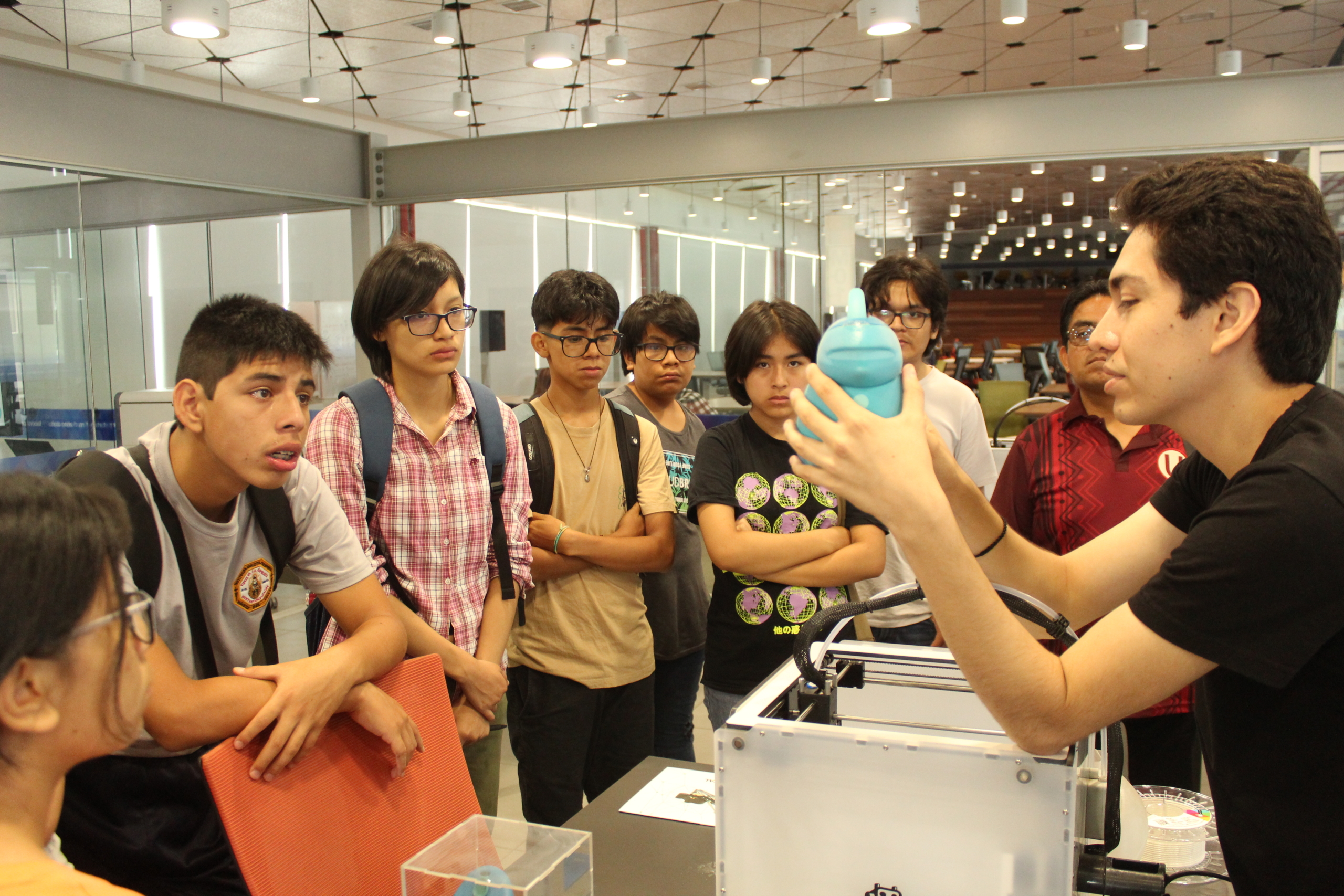 CETAM PUCP inicia jornada de talleres para escolares