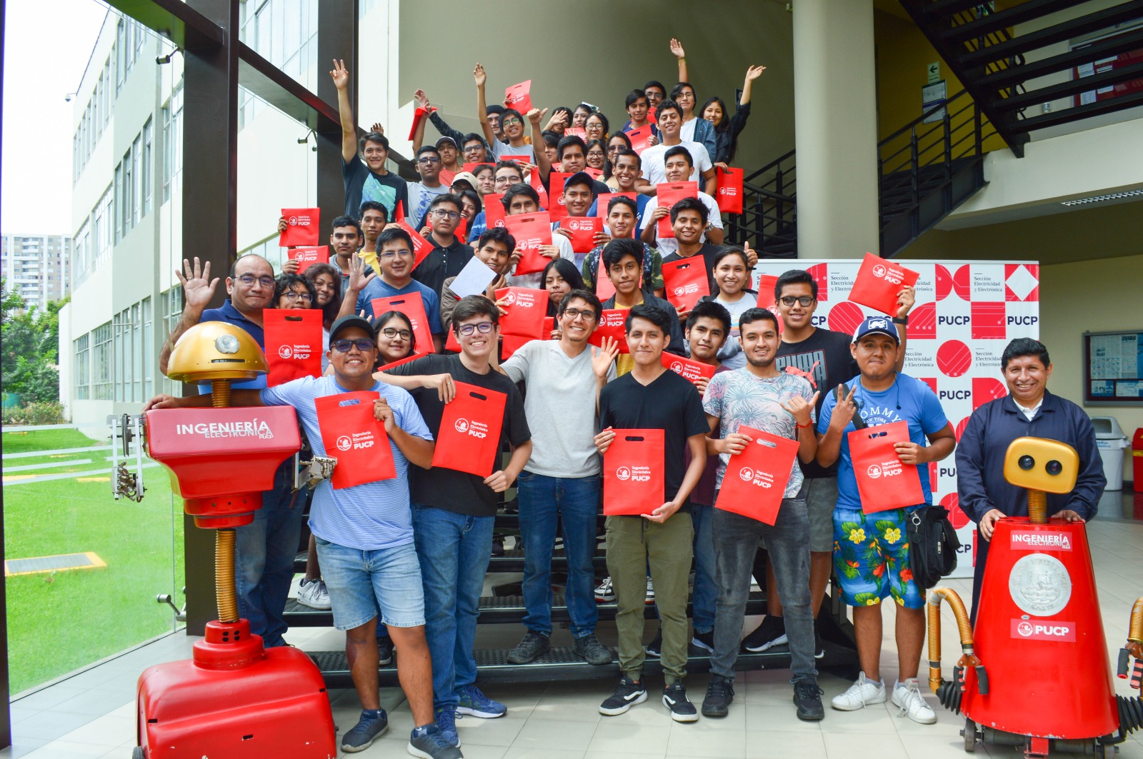 Se llevó a cabo el primer Taller de Electrónica Básica para alumnos de EE. GG. CC.