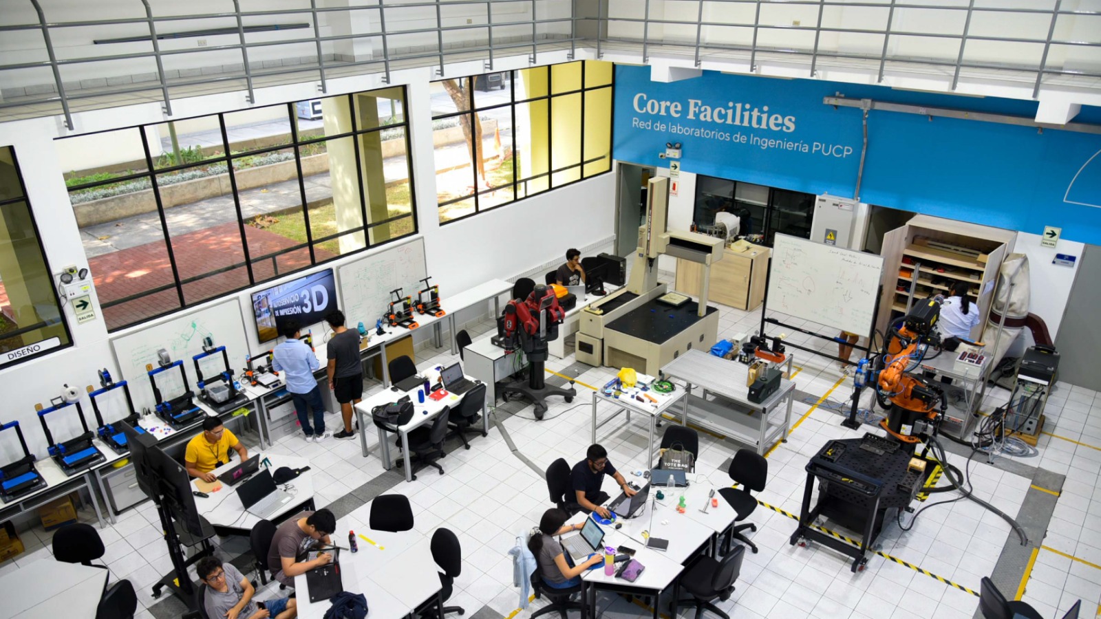 ¿Ya conoces qué son los Core Facilities?