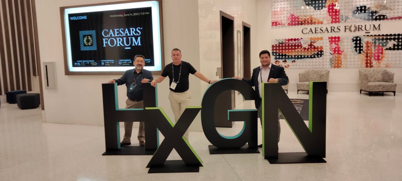 Mg. Luis Mendieta participó como representante de la PUCP en Hexagon Global Live 2023