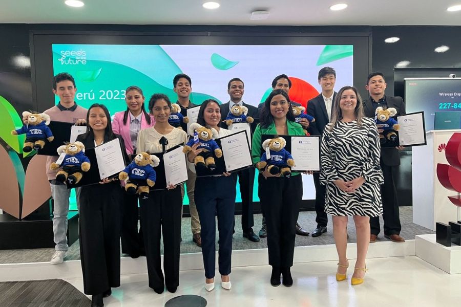 Conoce a los estudiantes de Ingeniería de las Telecomunicaciones que han sido seleccionados en el Seeds For the Future 2023 de Huawei